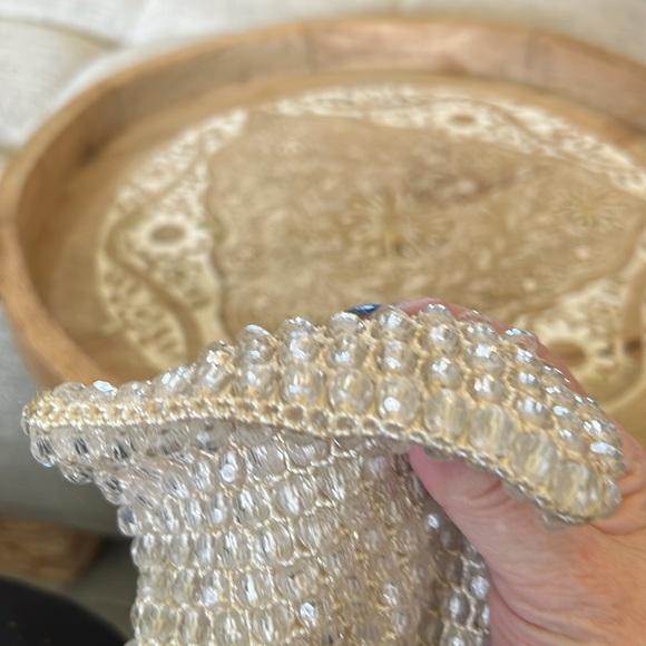 VINTAGE HANDMADE IN HONG KONG BEADED KNITED EXPANDABLE HANDBAG - Picture 9 of 12